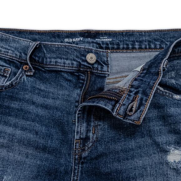 Old Navy Boyfriend Fit Distressed Dark Stone Wash Denim Shorts - Cowgirl Chic - Picture 4 of 5